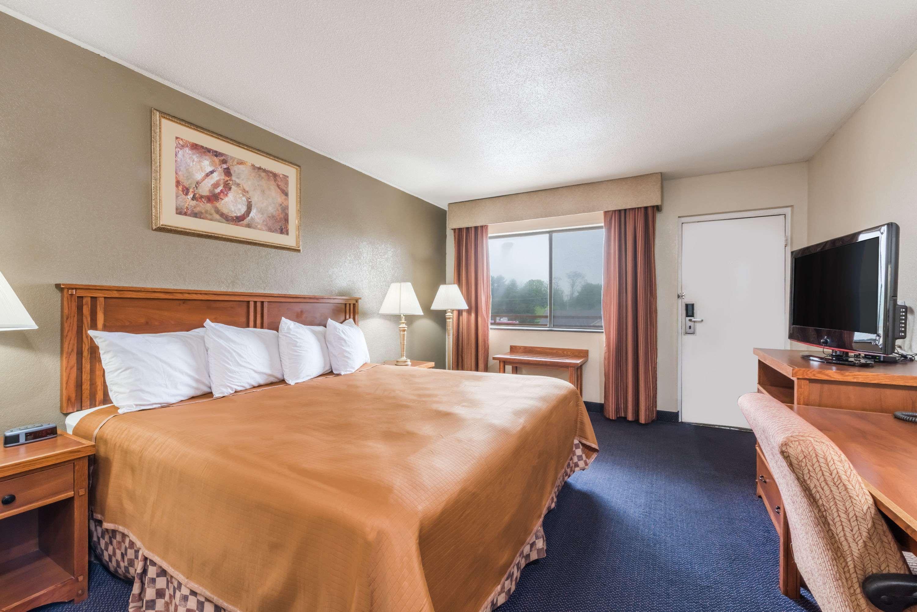 Red Carpet Inn Lancaster Millersville Exterior foto